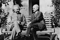 Einstein & Eddington