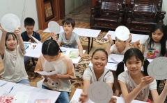 Khám phá và trải nghiệm thế giới của thiên văn học, mang lại niềm vui và tri thức cho các bạn nhỏ