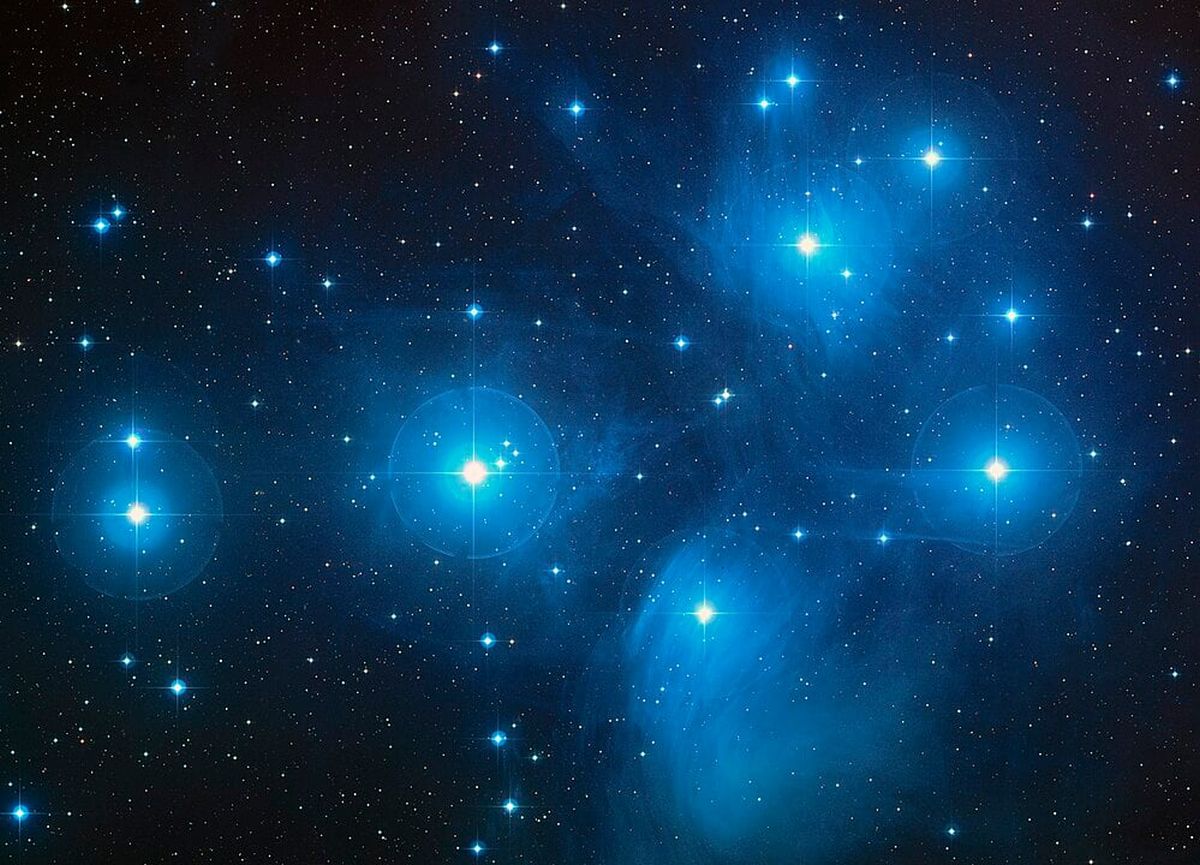7 chị em Pleiades có thể có ... hàng nghìn anh chị em khác