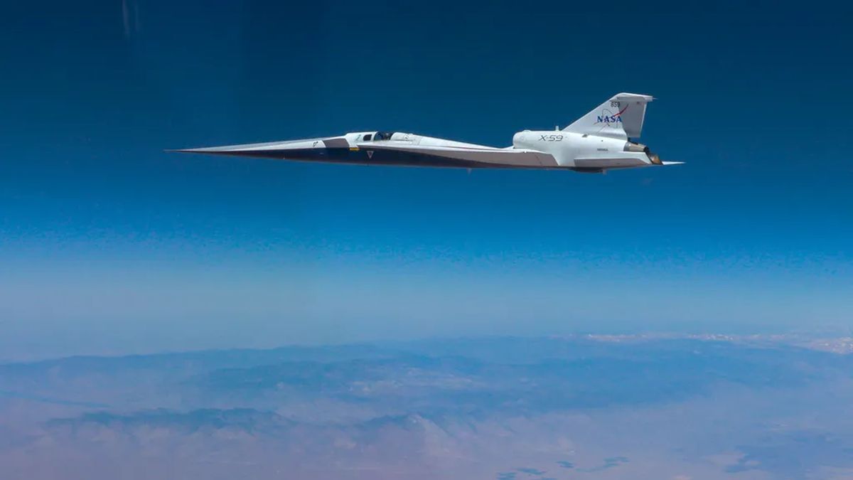 Máy bay của NASA phá vỡ tường âm thanh hai lần liên tiếp và tiến gần tới công nghệ "siêu thanh yên tĩnh"